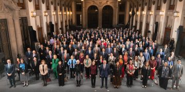 Sheinbaum y cónsules se reúnen para anticiparse a posibles situaciones con Trump