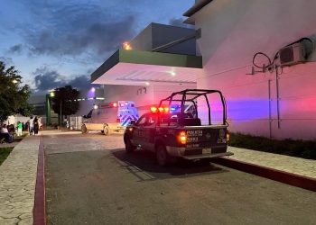 Disparan contra dos hombres afuera de una casa en Villas Otoch Paraíso